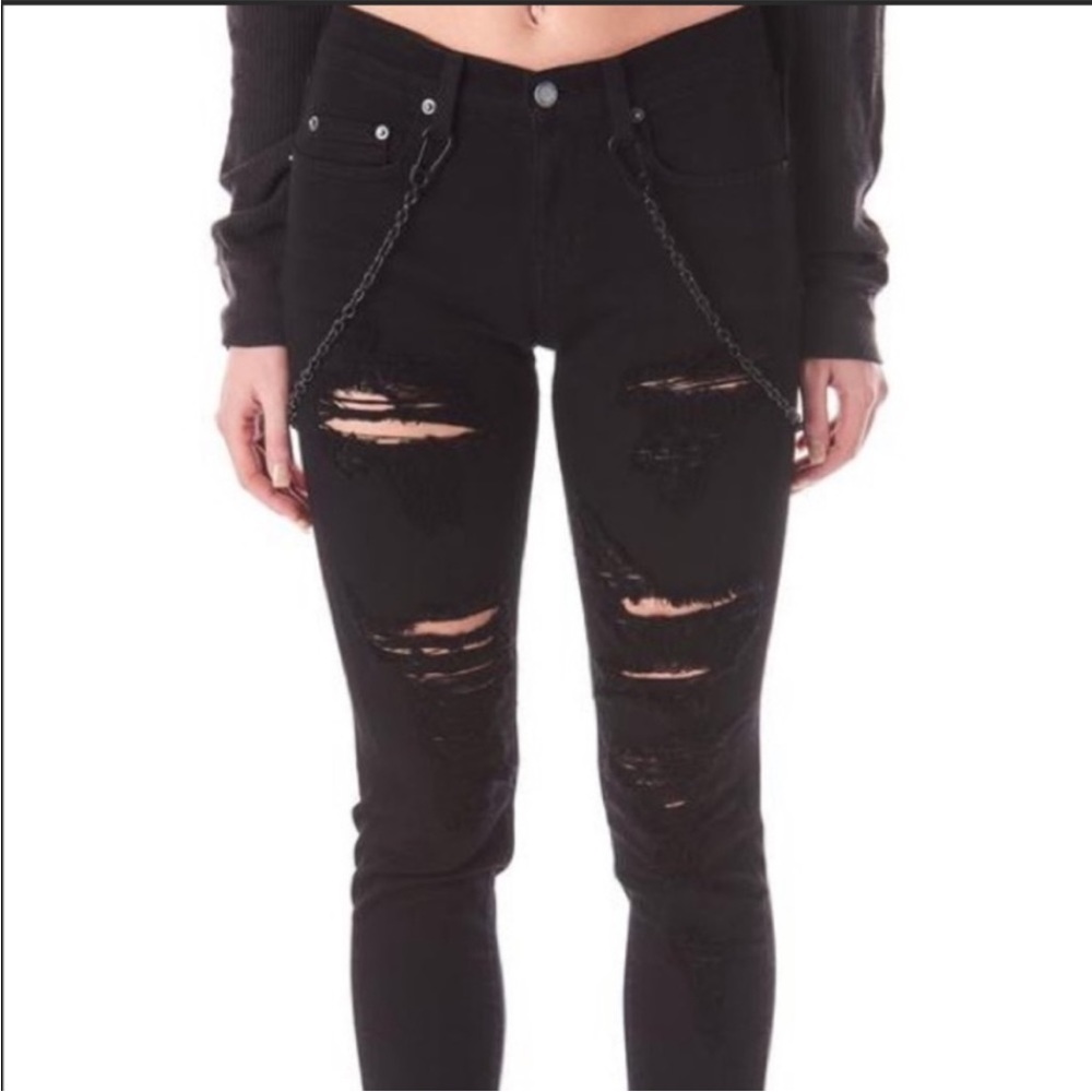 Carmar distressed black jeans w/ chain